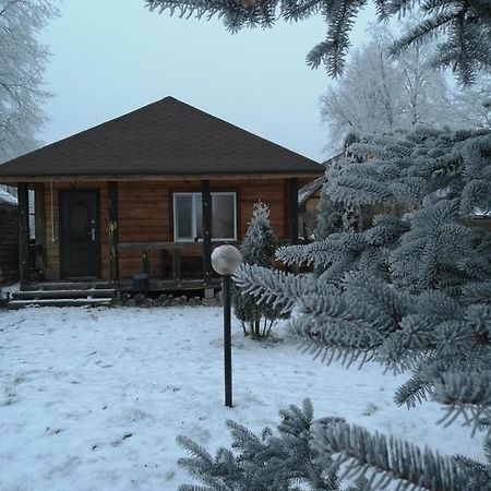 Usadba Kupalinka Hotel Ostrovo Exterior foto