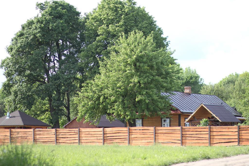 Usadba Kupalinka Hotel Ostrovo Quarto foto